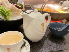 燕麦奶茶-湊湊火锅·茶憩(打浦桥日月光店)