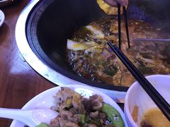 -曹丞相·地锅鸡·地锅鱼(武林店)