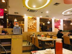 大堂-一席地·本地鸡窝·杭帮鸡火锅(萧山银隆百货店)
