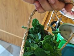 -7号院街鲜鱼府·涮烤一体(酒城华府总店)