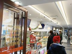 -白玉兰食品(中山公园龙之梦店)