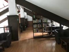 -杨浦区图书馆(长海路街道分馆)