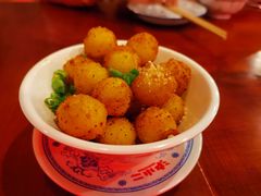 -炉小二铜锅牛蛙•川湘菜(三里屯店)