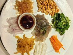 捞虾-潮人姐妹轩(海宁路店)