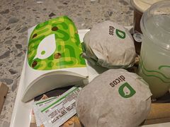 -德克士(亚中商城店)