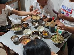 -正宗杨记普洱酸醋米线(总店)