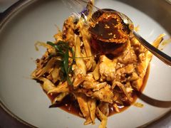 敲糖棒棒鸡-辛香汇·现炒川菜(淮海路百盛店)