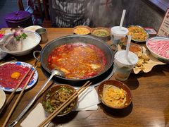 -萍姐火锅·公路夜市(武汉首店)