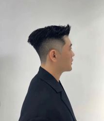 -川和潮人