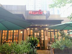 -玛格萝妮比萨屋(四平店)