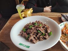 -新白鹿餐厅(银泰西湖文化广场店)