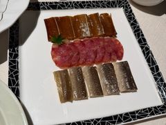 -三利音·玖弄小鲜(浦东嘉里城店)