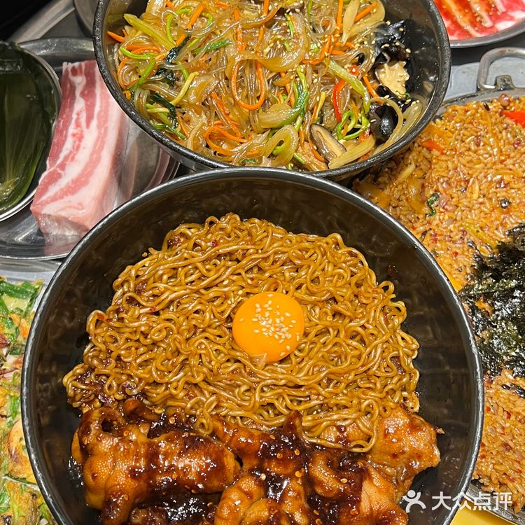 大连！大连真的是遥遥领先啊……[胜利]