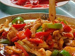 -周老三跷脚牛肉·全牛火锅(非遗传承店)