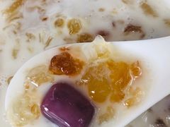 -五月甜品(中山公园店)