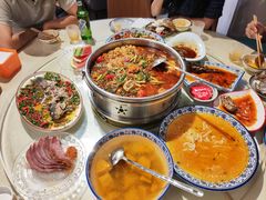 -牟记江湖重庆地标特色菜鱼蛋海鲜羊蝎子(巴南区黑金冠十多年好店)