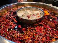 鸳鸯锅微辣-渝宗老灶火锅(巴国城店)