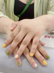 -尤米一站式美甲美睫