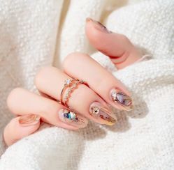 -慕拉美甲美睫皮肤管理