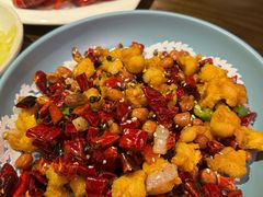 -聚汇三少·龙虾·中餐厅(莫邪路新天地店)