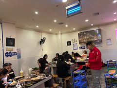 大堂-重庆风光老灶火锅城(同德广场店)