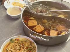 -宴全牛粤来越牛潮汕鲜牛肉火锅(海州万达广场店)