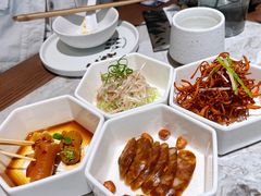 -渔语鱼新川菜Bistro(万象天地店)