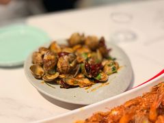 -嗨辣小聚·盘锦河蟹·海鲜烧烤龙虾(盘锦十年好店)