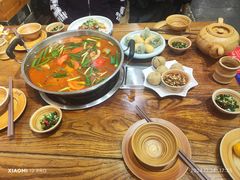 -亮欢寨酸汤鱼(沙冲路店)