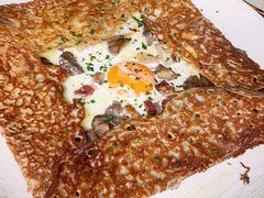 鸡蛋蘑菇熏肉荞麦可丽饼-RAC BAR(安福路店)