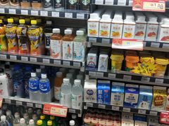 -全家便利店(上海火车站站二店)
