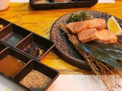 厚切牛舌-热血兄弟·炭火烤肉(融侨中心店)