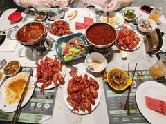 -金马门国际美食百汇(珞喻路店)