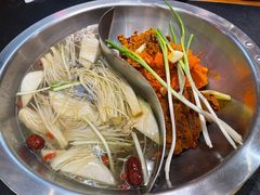 -沸炉重庆老火锅(军事博物馆店)