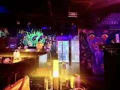-vimi便利店酒吧