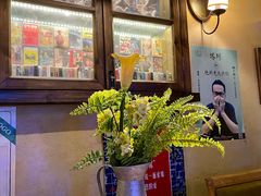 -胡桐里音乐酒馆(孝南店)