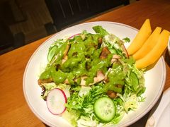 -泰堤坊(淡水体育馆店)