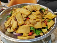 -江城燕子大排档(江汉路步行街店)