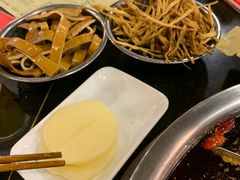 -邓莽子老火锅(中兴路总店)
