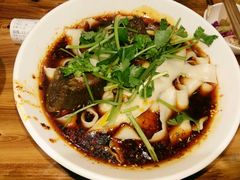 -秦云老太婆摊摊面(蓝光锦绣店)
