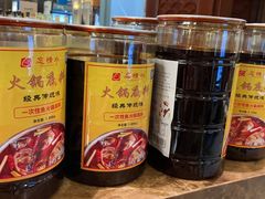 -忘情水鱼头·鲜鱼火锅(滨江中路店)