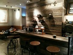 -星巴克(武康路店)