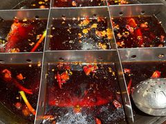 -周小明火锅(黑金冠社区店)