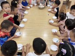 -蒙蒙狮蒙台梭利儿童之家