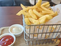 -青岛香格里拉·鱼跃地中海西餐厅