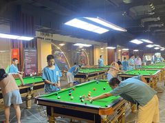 -维斯特假日酒店温泉