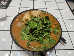 -肥汁米蘭香港米线(长宁来福士店)