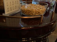 -LONG BAR 廊吧(外滩华尔道夫酒店)