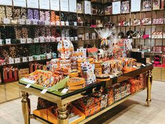 -VENCHI 闻绮(北京国贸商城店)