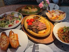 -芭莉与彩虹西餐厅(成都合生汇店)